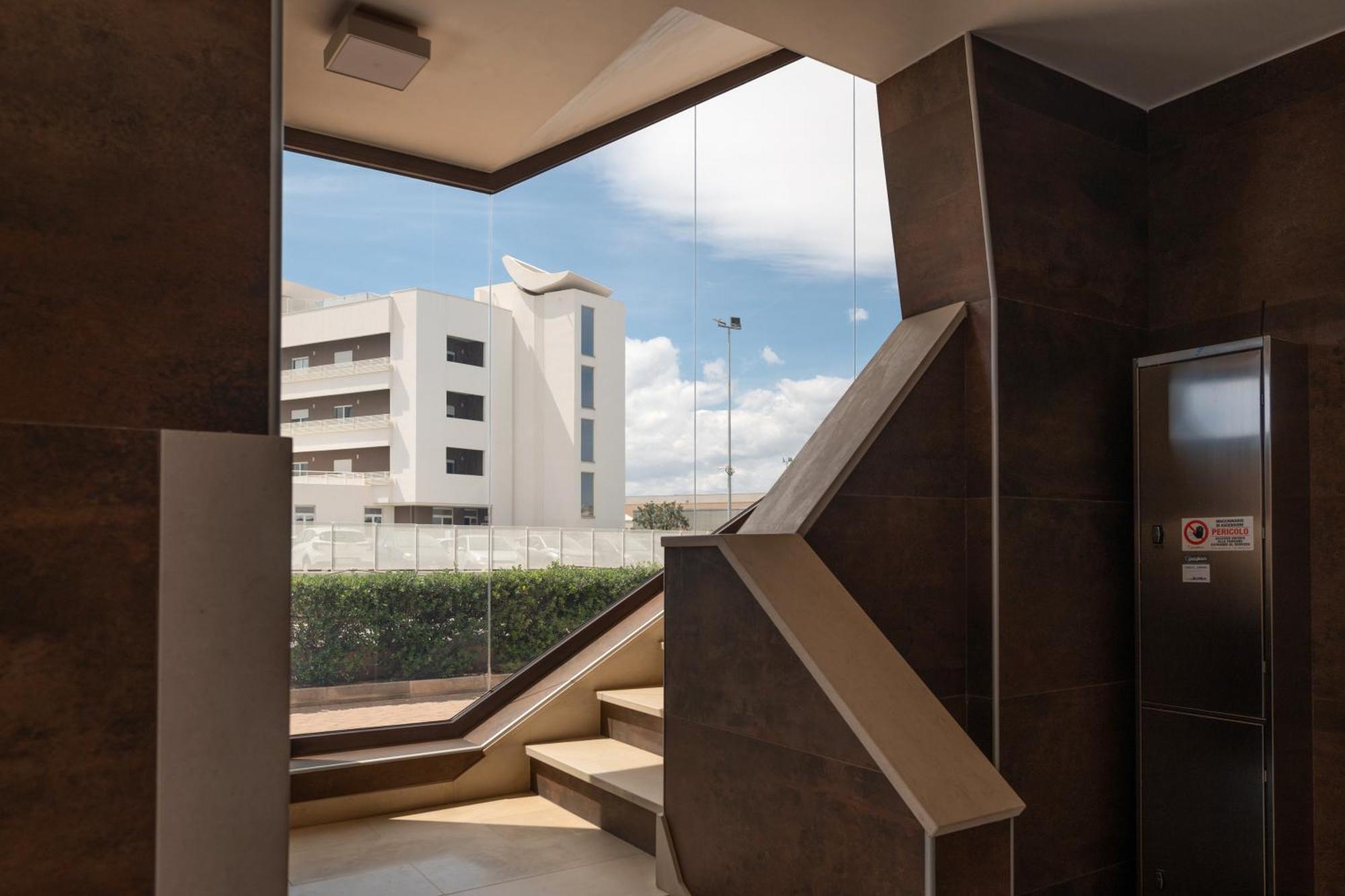 Monopoli Favolosa - Spacious 100Mq Apt. W/ Parking Exterior foto